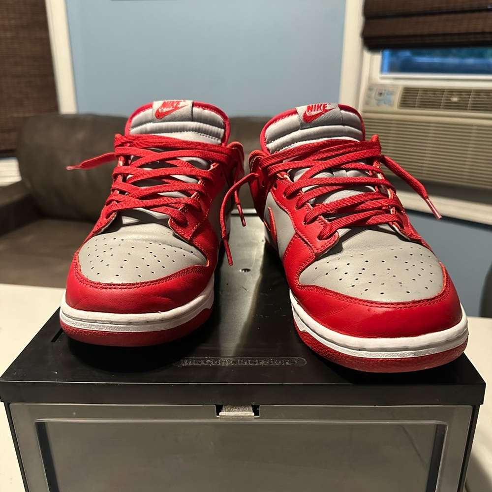 Unlv Nike dunks
